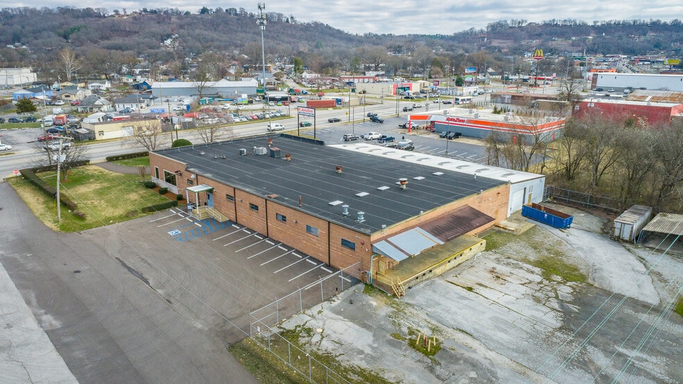 4301 Rossville Blvd, Chattanooga, TN for lease - Building Photo - Image 3 of 24