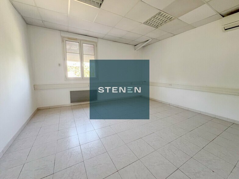 Office in Gardanne for lease - Interior Photo - Image 3 of 5