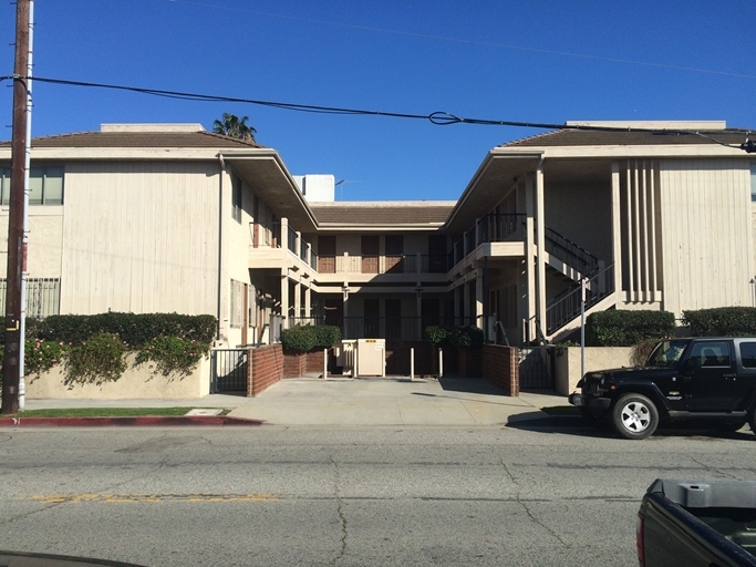 7740 W Manchester Ave, Playa Del Rey, CA for lease Building Photo- Image 1 of 4