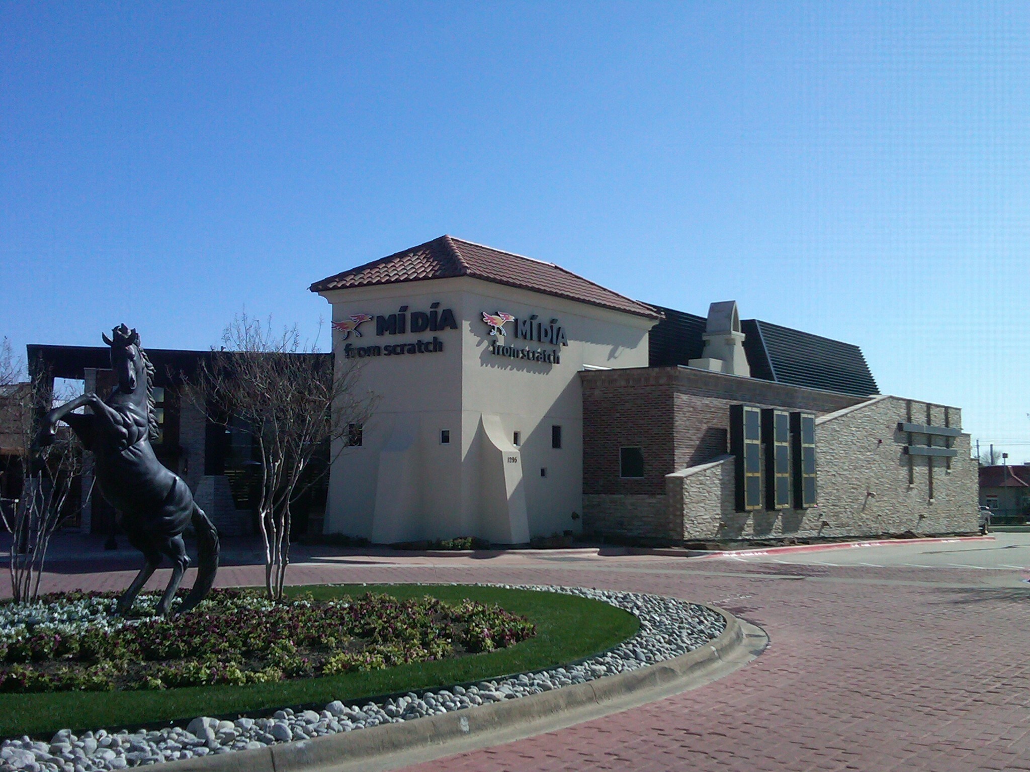 1295 S Main St, Grapevine, TX à vendre Photo du bâtiment- Image 1 de 3