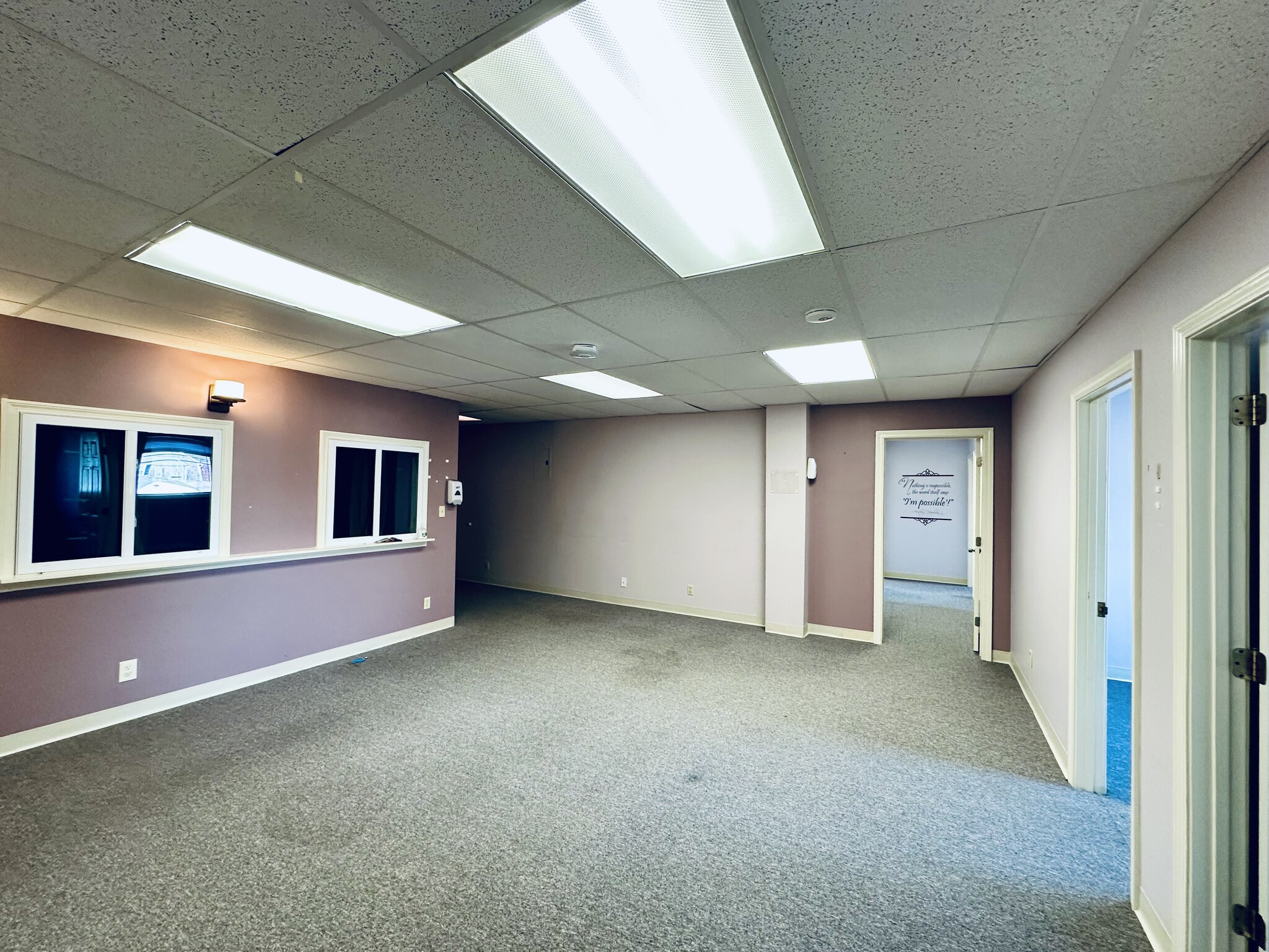 450 Pearl St, Stoughton, MA for lease Interior Photo- Image 1 of 11