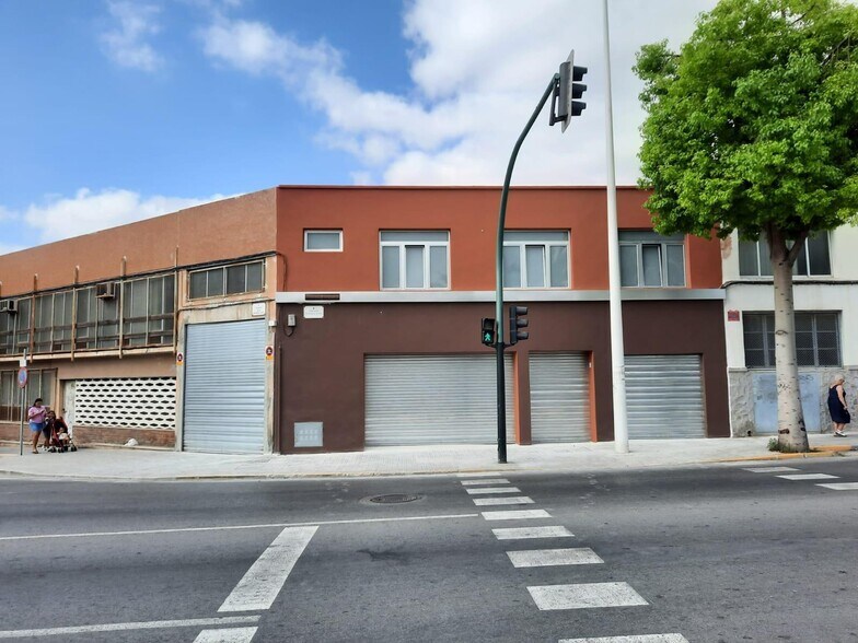 Industriel dans Elche, Alicante à louer - Photo du bâtiment - Image 1 de 23