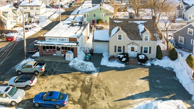 Plus de détails pour 878-882 East St, Dedham, MA - Commerce de détail à vendre