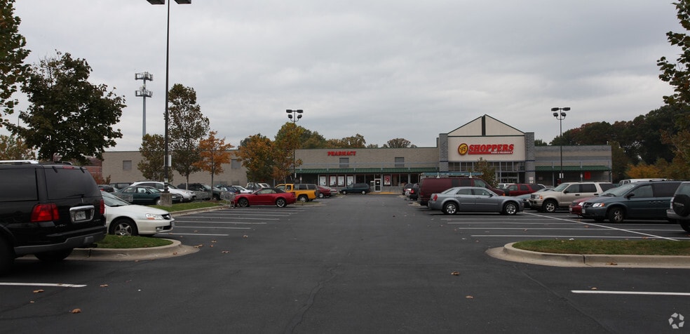 5604-5722 Ritchie Hwy, Baltimore, MD for lease - Primary Photo - Image 1 of 2