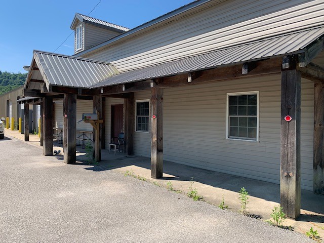 54760 Neffs Bellaire Rd, Bellaire, OH for sale Building Photo- Image 1 of 1