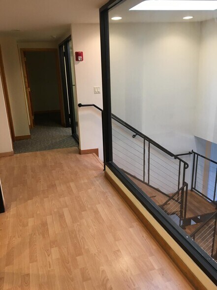 224-228 61st St, West New York, NJ à louer - Photo intérieure - Image 3 de 5