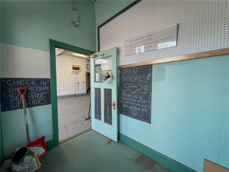 119 E Wayne St, Butler, PA for sale - Interior Photo - Image 3 of 27