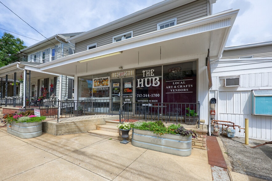 157 E Broadway, Red Lion, PA for sale - Building Photo - Image 1 of 31