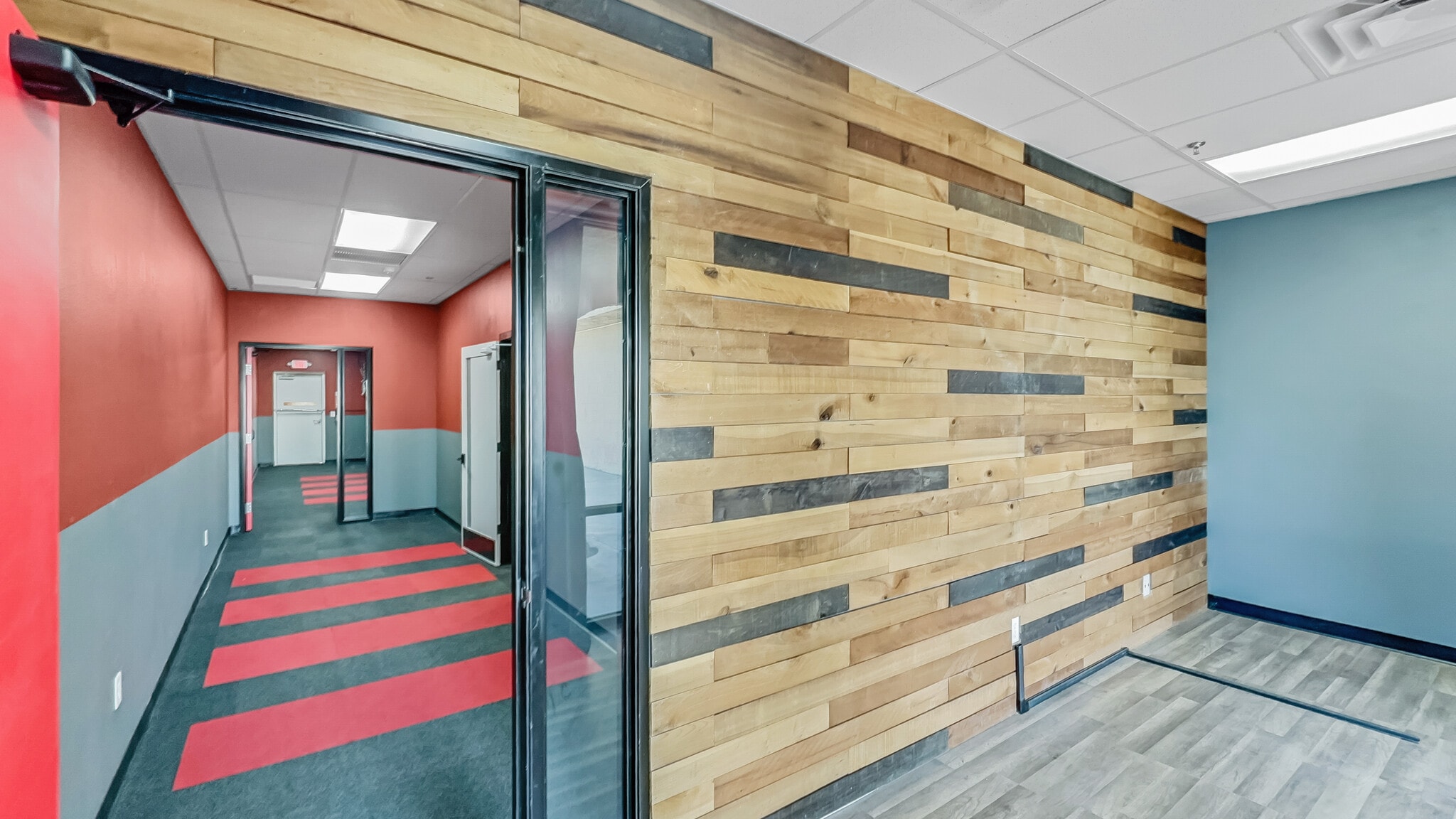 Eastern, Las Vegas, NV for lease Interior Photo- Image 1 of 6