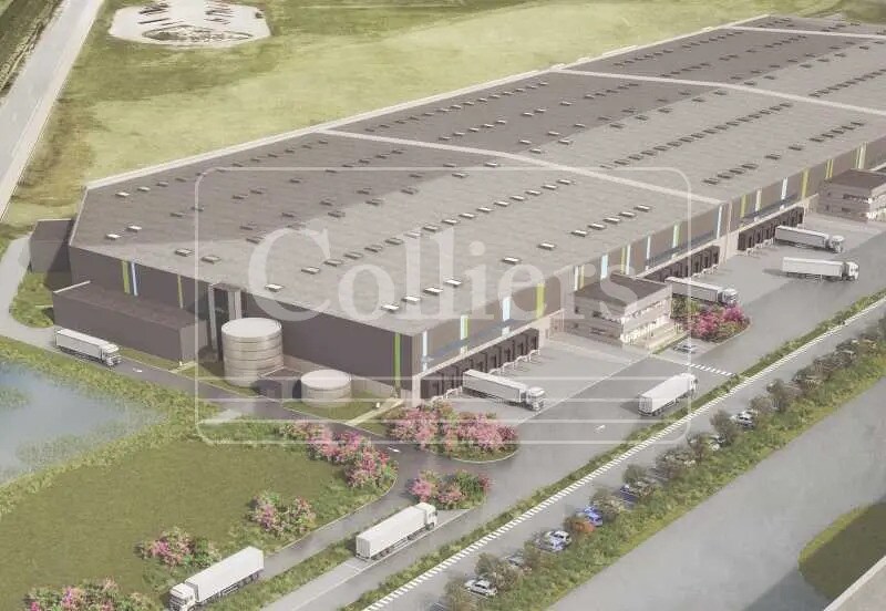 Industrial in Port-Saint-Louis-du-Rhône for lease Primary Photo- Image 1 of 7