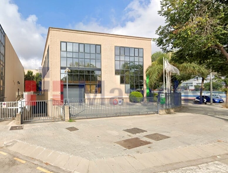 Industrial in L'Hospitalet de Llobregat, Barcelona for lease - Building Photo - Image 2 of 6