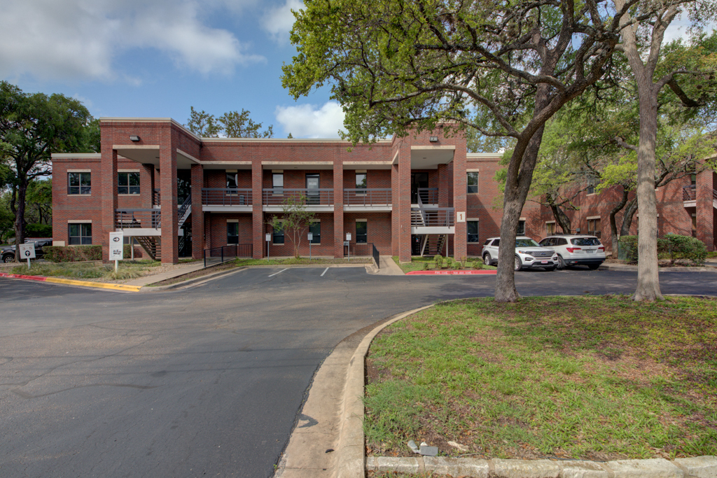 11824 Jollyville Rd, Austin, TX à louer Photo du bâtiment- Image 1 de 3