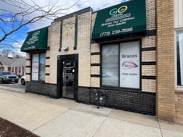 10019 S Western Ave, Chicago, IL for sale - Building Photo - Image 2 of 22