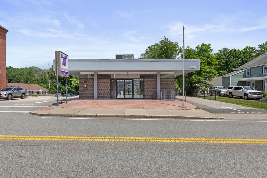 12 School St, Merrimac, MA for lease - Building Photo - Image 1 of 39