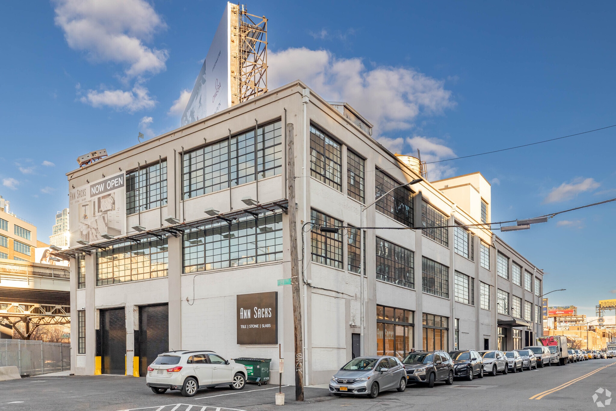 21-01 51st Ave, Long Island City, NY for sale Primary Photo- Image 1 of 13