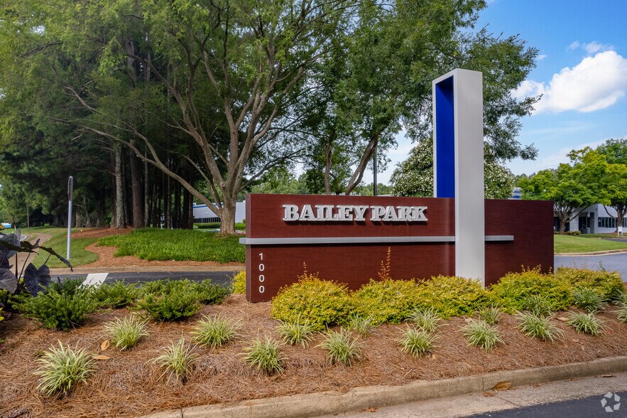 1000 Cobb Place Blvd, Kennesaw, GA à louer - Photo du bâtiment - Image 2 de 22