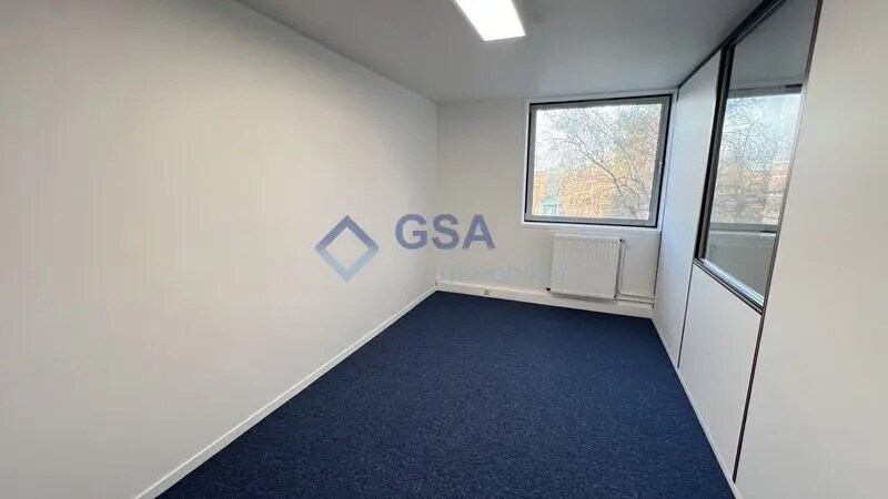 Bureau dans Évry-Courcouronnes à louer - Photo intérieure - Image 3 de 8