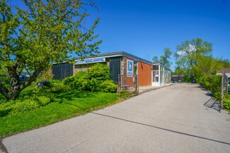 Plus de détails pour 475 Enfield Rd, Burlington, ON - Vente au détail à vendre