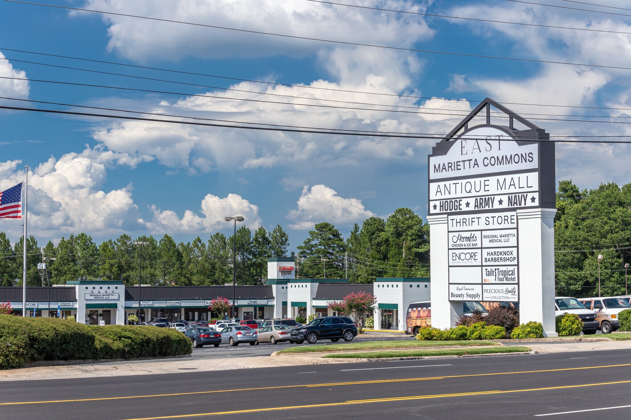1425-1495 Roswell Rd, Marietta, GA à louer Photo du bâtiment- Image 1 de 6