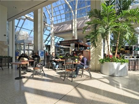 300 Consilium Pl, Toronto, ON à louer - Photo intérieure - Image 2 de 10