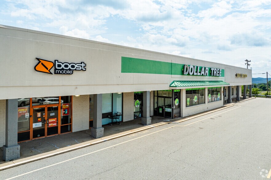 1200-1804 Hoffman Blvd, West Mifflin, PA à louer - Photo du bâtiment - Image 1 de 7