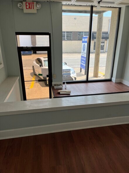 147 Pittsburg St, Dallas, TX à louer - Photo du bâtiment - Image 2 de 18