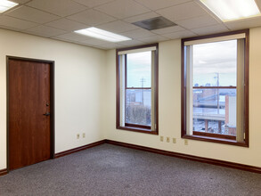 5 W Alder St, Walla Walla, WA for lease Interior Photo- Image 2 of 10