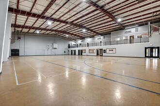 1002 W Huisache Ave, San Antonio, TX for lease Interior Photo- Image 1 of 22