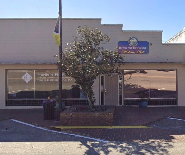 107 Broadway St, Fort Meade, FL for sale - Primary Photo - Image 1 of 28