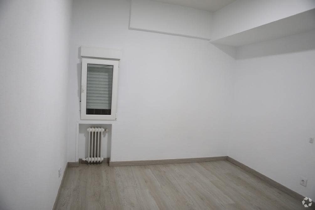 Immeuble residentiel dans Madrid, Madrid à vendre Photo intérieure- Image 1 de 2