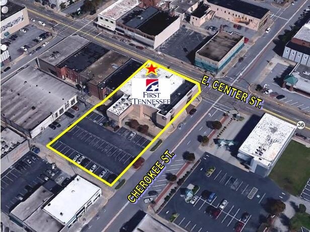 235 Center St, Kingsport, TN for lease - Aerial - Image 2 of 4