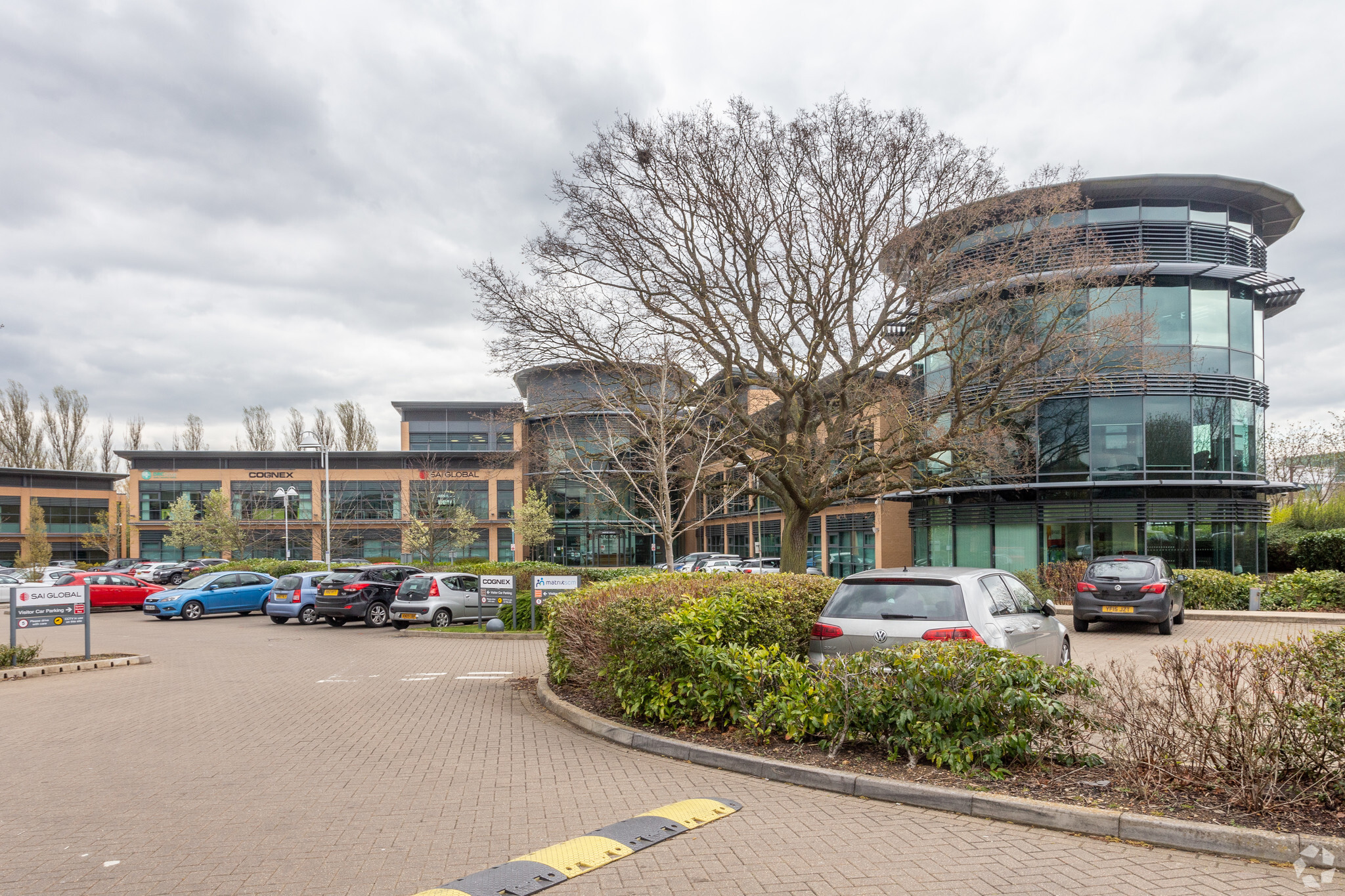 Davy Ave, Milton Keynes à louer Photo principale- Image 1 de 13