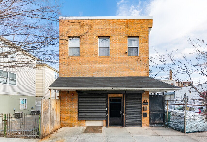 114 Orchard St, Newark, NJ à vendre - Photo du bâtiment - Image 2 de 14