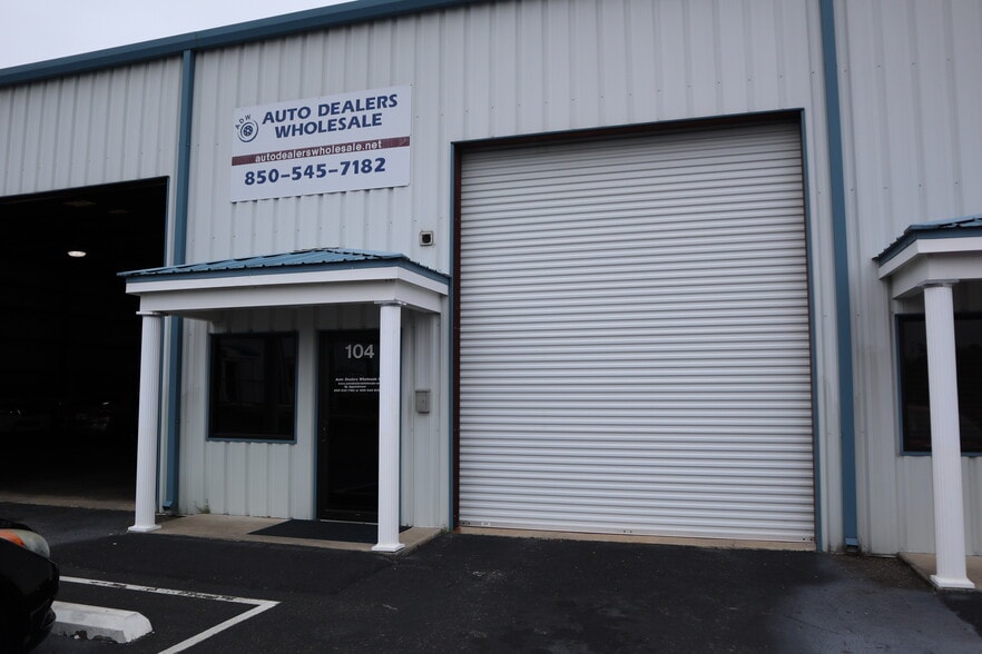 5040 W Tharpe St, Tallahassee, FL for lease - Building Photo - Image 2 of 5