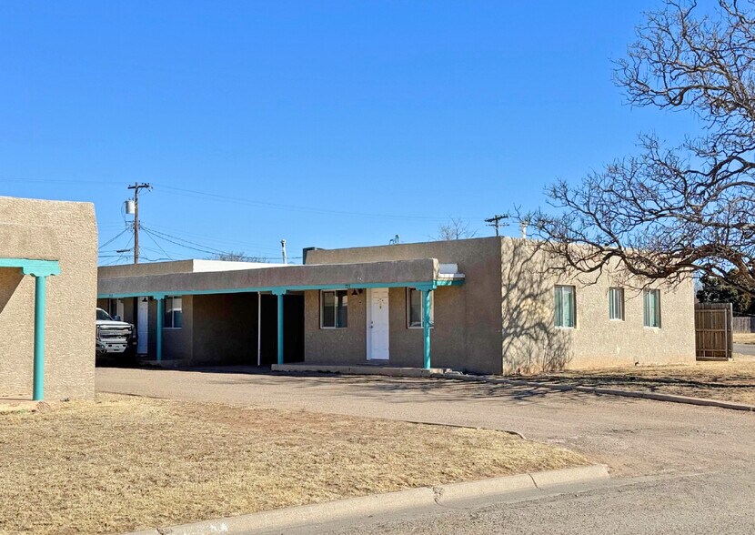 501 S Avenue G, Portales, NM à vendre - Photo du bâtiment - Image 2 de 6