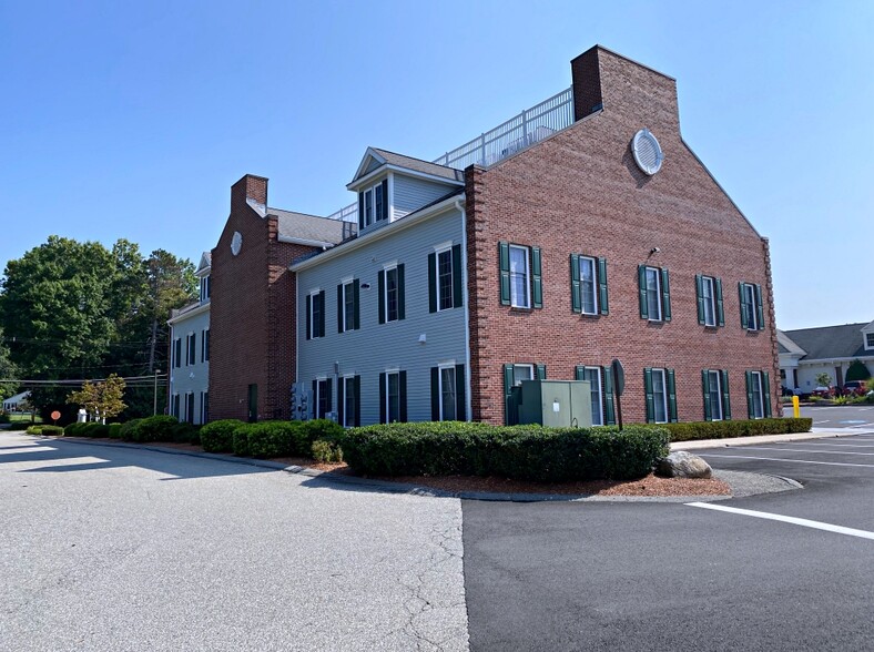 100 Boston Rd, Groton, MA for lease - Building Photo - Image 3 of 15