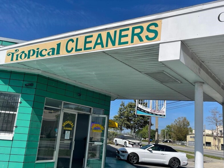 4000 Old Winter Garden Rd, Orlando, FL à vendre - Photo du bâtiment - Image 2 de 11