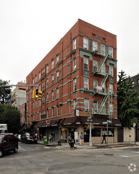 1-7 Clinton St, New York, NY for lease - Building Photo - Image 2 of 6