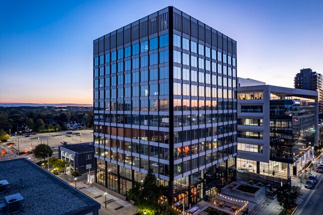 Plus de détails pour 305 King St W, Kitchener, ON - Bureau à louer