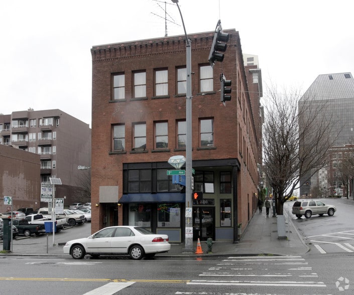 2204 1st Ave, Seattle, WA for sale - Primary Photo - Image 2 of 3