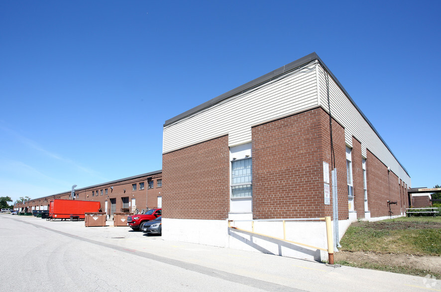 120 Midwest Rd, Toronto, ON for lease - Building Photo - Image 2 of 13