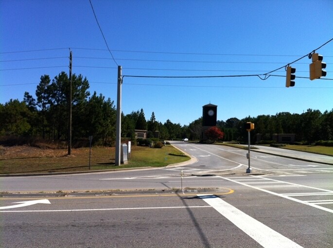101 Harbor Creek Pky, Holly Springs, GA à vendre Photo du bâtiment- Image 1 de 2