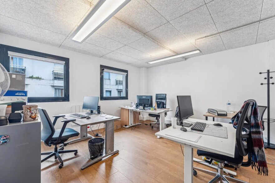 11 Rue De L'Escaut, Paris à vendre - Photo du bâtiment - Image 3 de 5