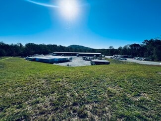 Plus de détails pour 219 Commercial Hill Dr, Hendersonville, NC - Plusieurs types d'espaces à louer