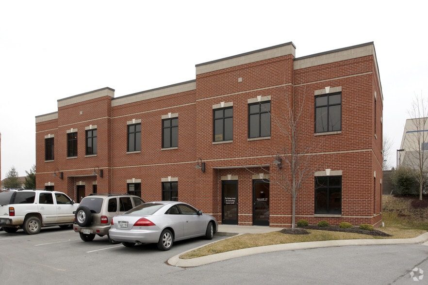 106 Mission Ct, Franklin, TN for lease - Primary Photo - Image 1 of 9