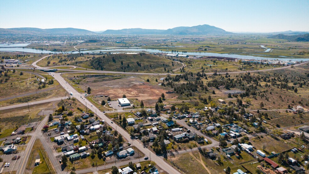 3800 Greensprings, Klamath Falls, OR à vendre - Aérien - Image 3 de 7