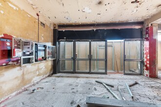 447-453 King Georges Rd, Beverly Hills for lease Interior Photo- Image 1 of 5