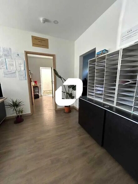 Bureau dans Orly à louer - Photo intérieure - Image 2 de 6