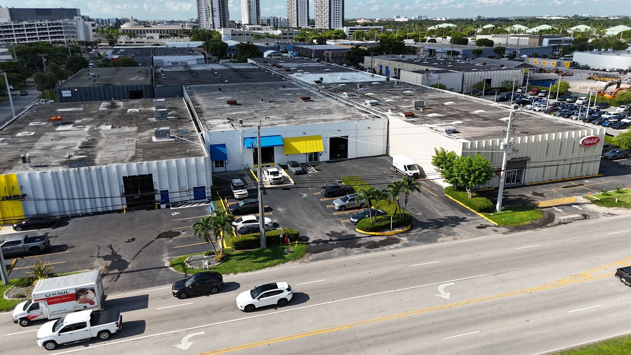 8420 NW 58th St, Miami, FL for lease Building Photo- Image 1 of 3