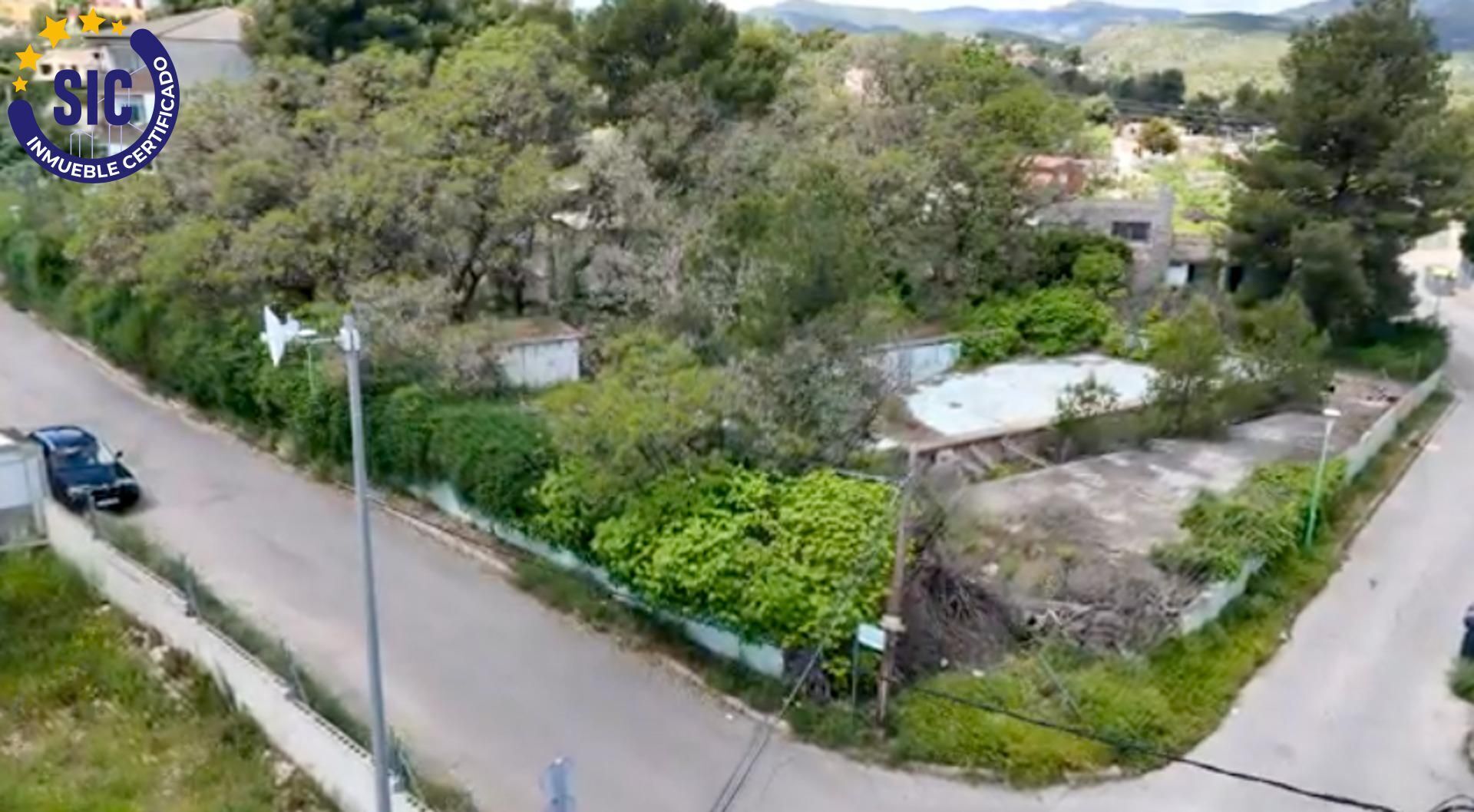 Land in Chiva, Valencia for sale Primary Photo- Image 1 of 8